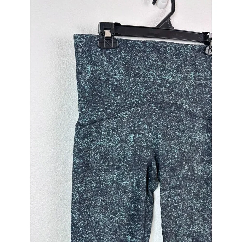 Spanx women's XL green booty boost printed active leggings cropped athletic‎